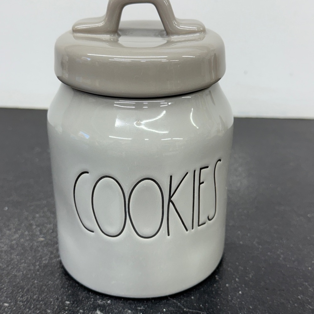 Rae Dunn Cookie Jar